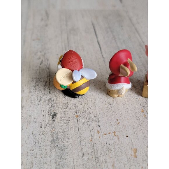 Hallmark merry Miniatures pig bee honey bunny set Xmas decor - Picture 5 of 6